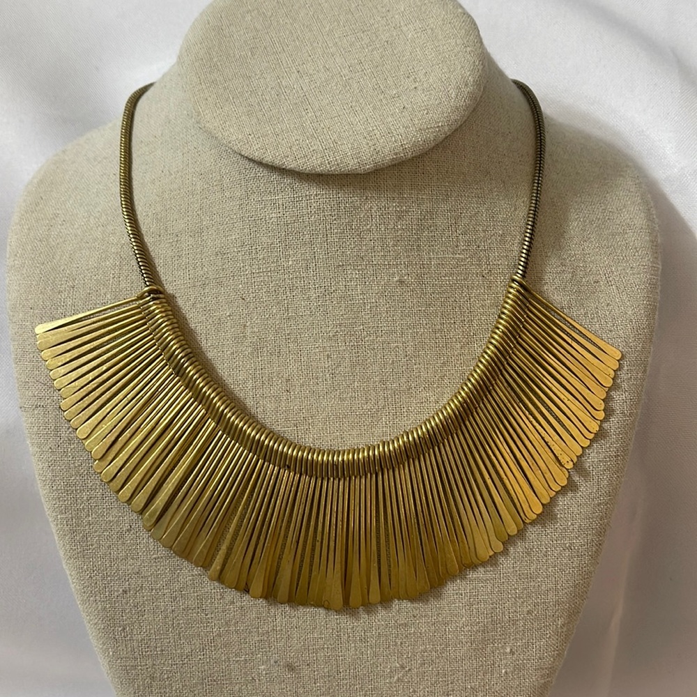 Stella and Dot Statement Necklace